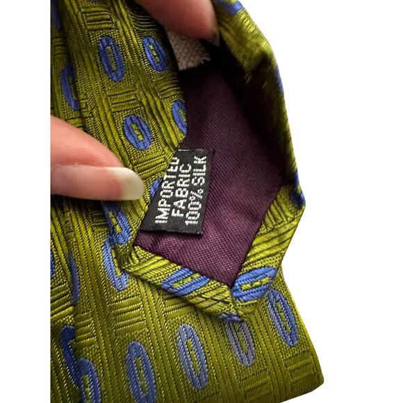 Vintage Green Evan Picone 80s Silk Necktie - Picture 4 of 5